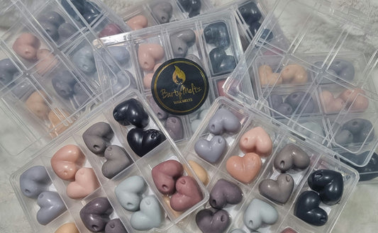 New Perfume/Aftershave Scents Sample Box image 0