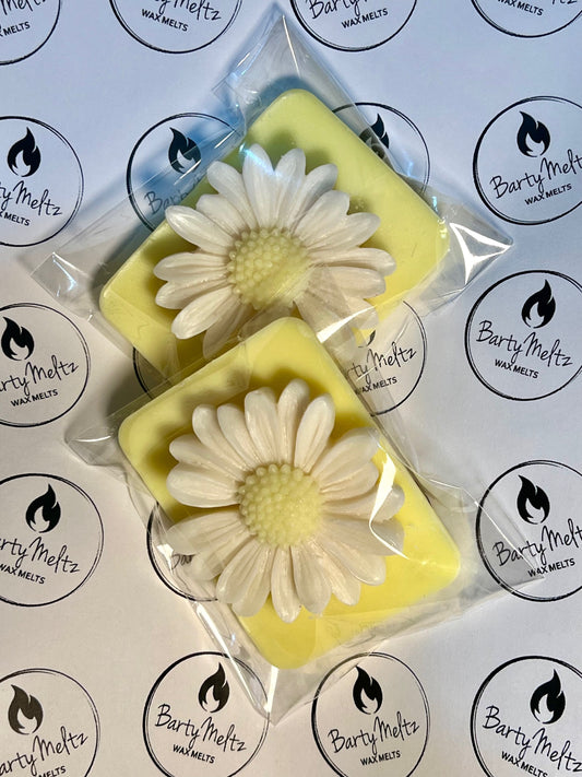 Daisy Flower inspired Perfume Snapbar  image 0