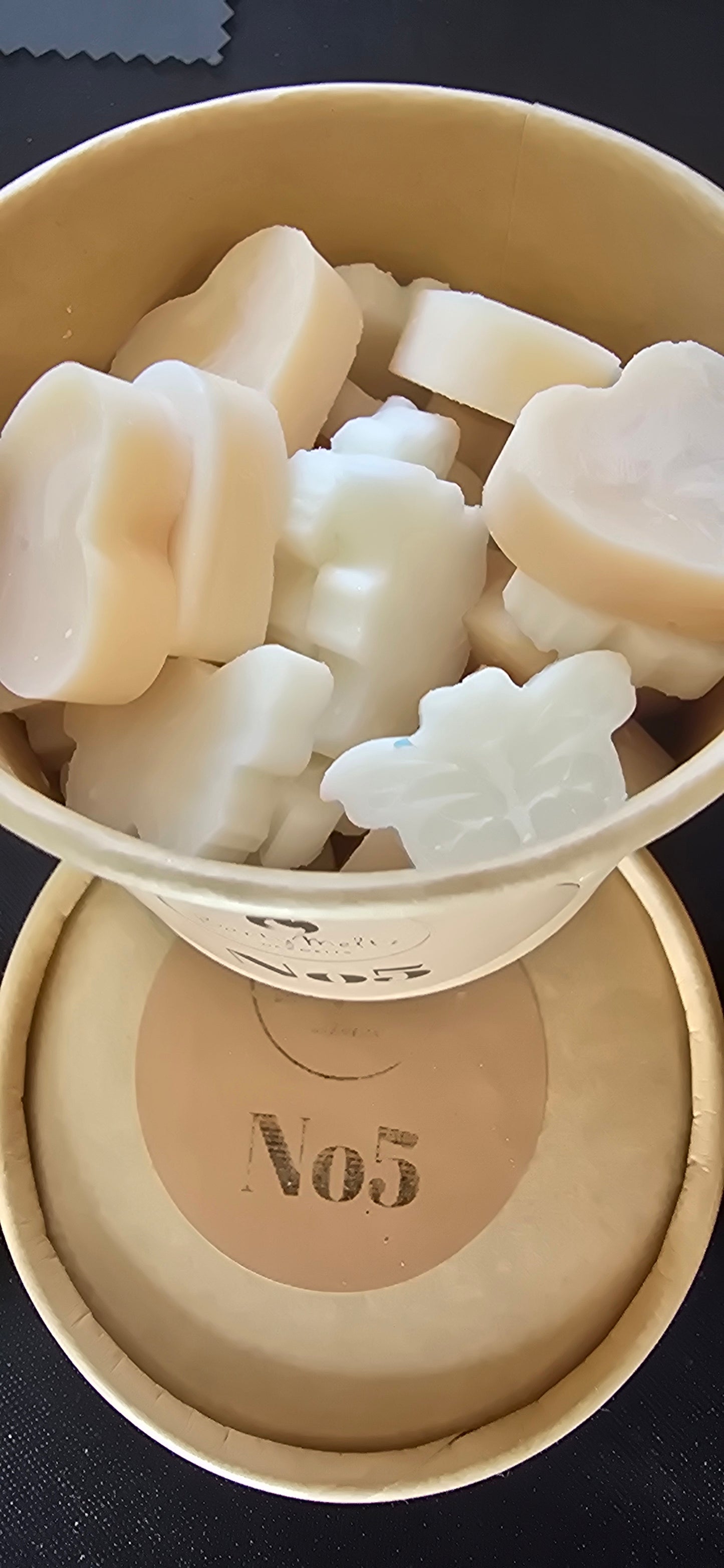 Perfume & Aftershave Scoopie Tubs